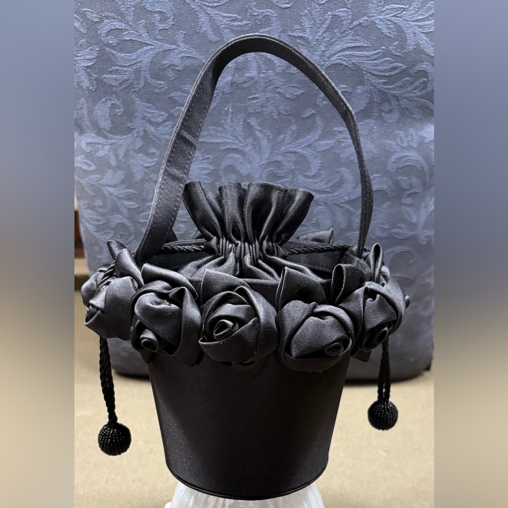 Fun, Pretty Black Satin Rose Handbag
